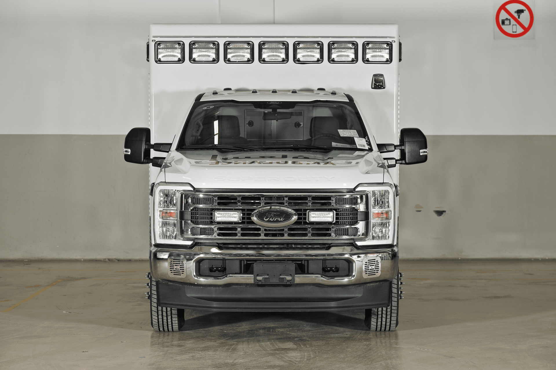 Ford Transit Ambulance thumbnail 8