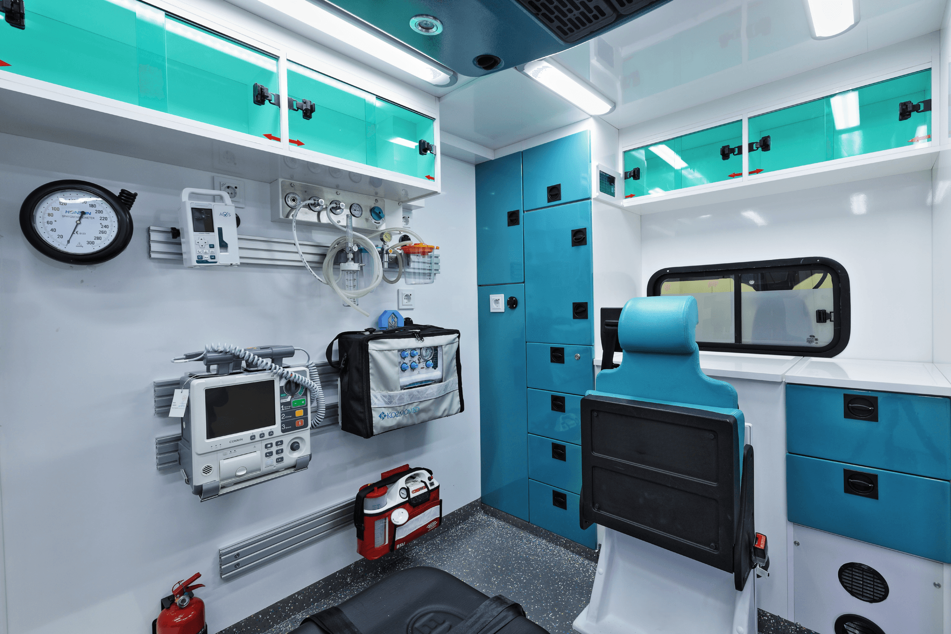 Ford Transit Ambulance thumbnail 15