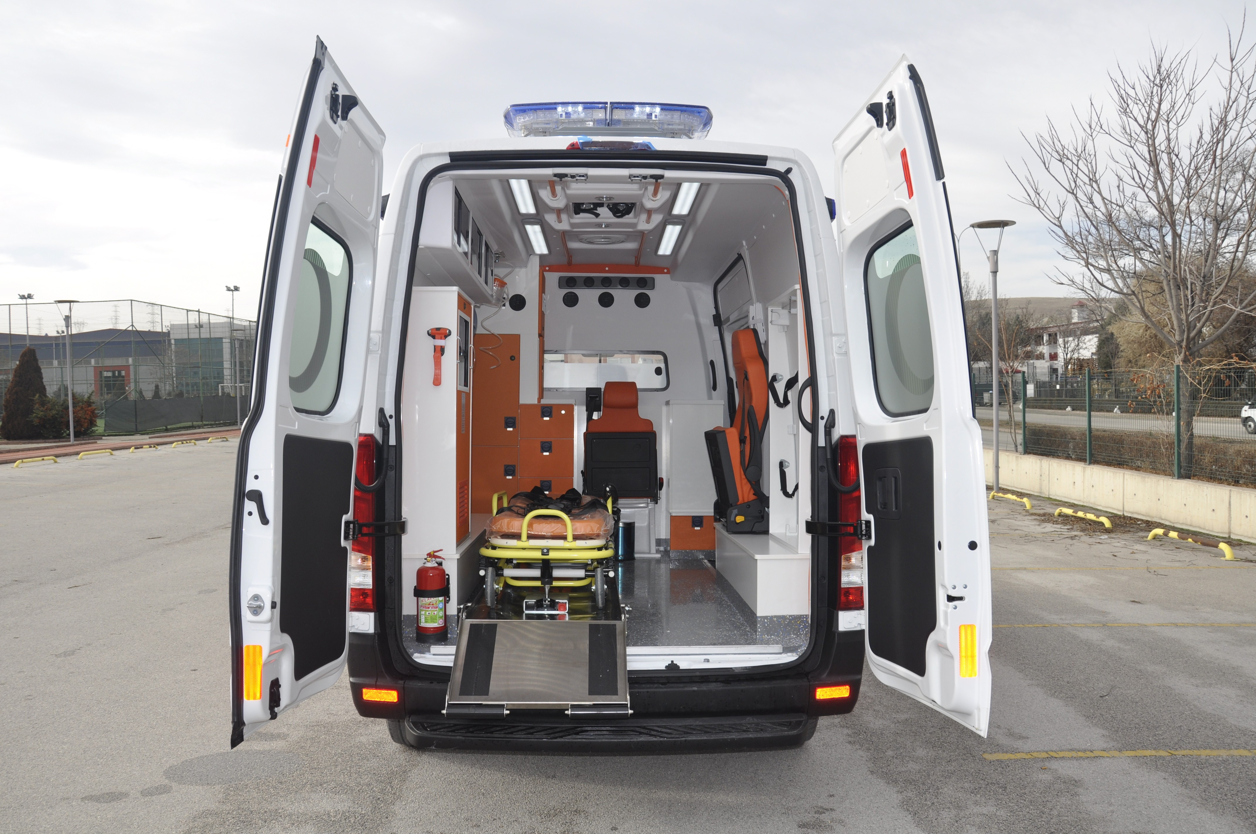 Hyundai H350 Ambulance interior 7