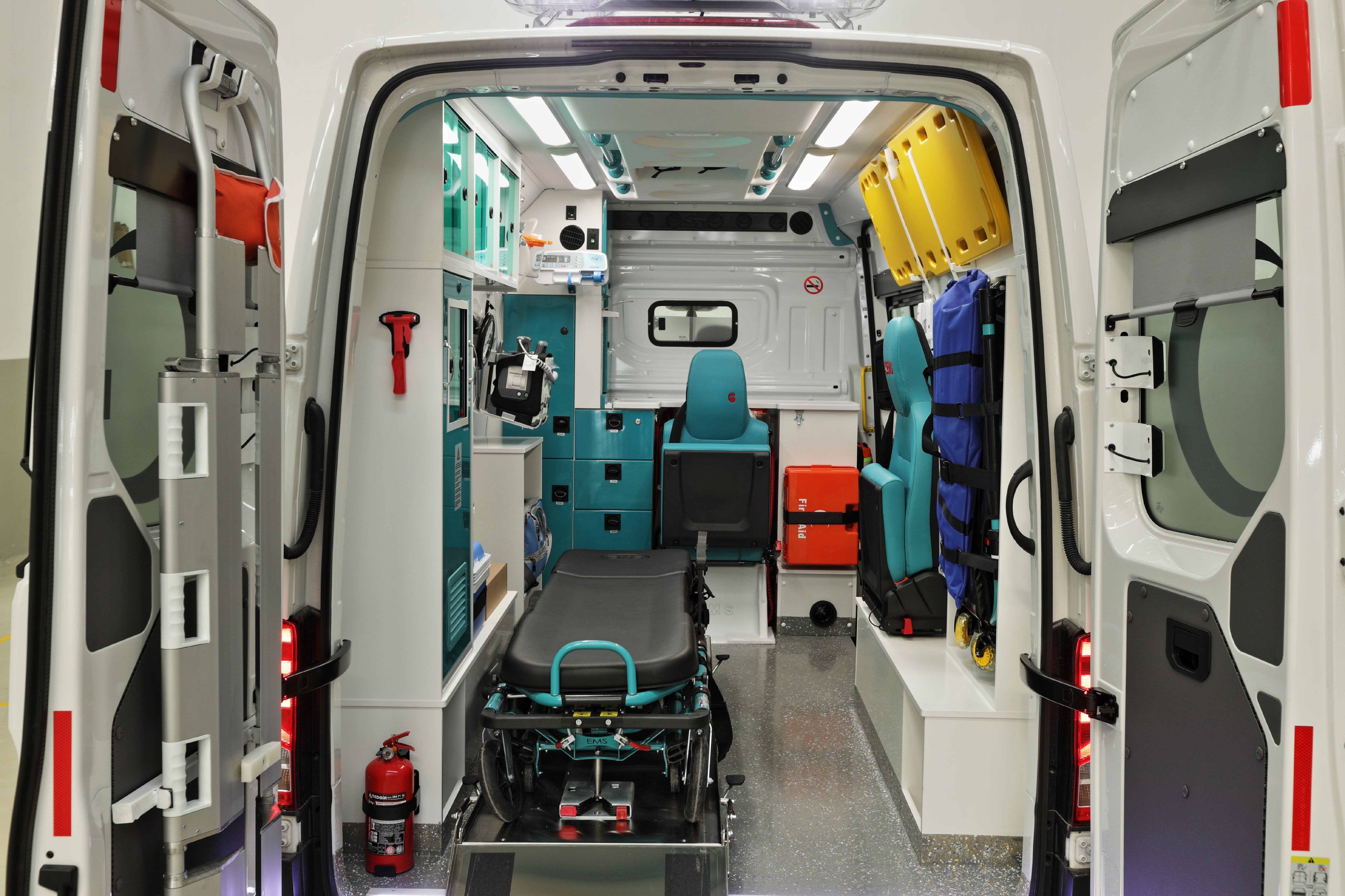 Volkswagen Crafter Ambulance interior 4